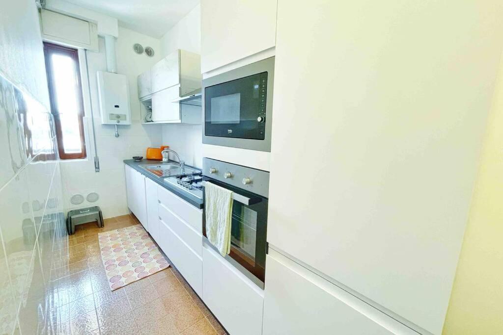 Suite Deamicis - Vista Mare E Relax Sanremo Bagian luar foto